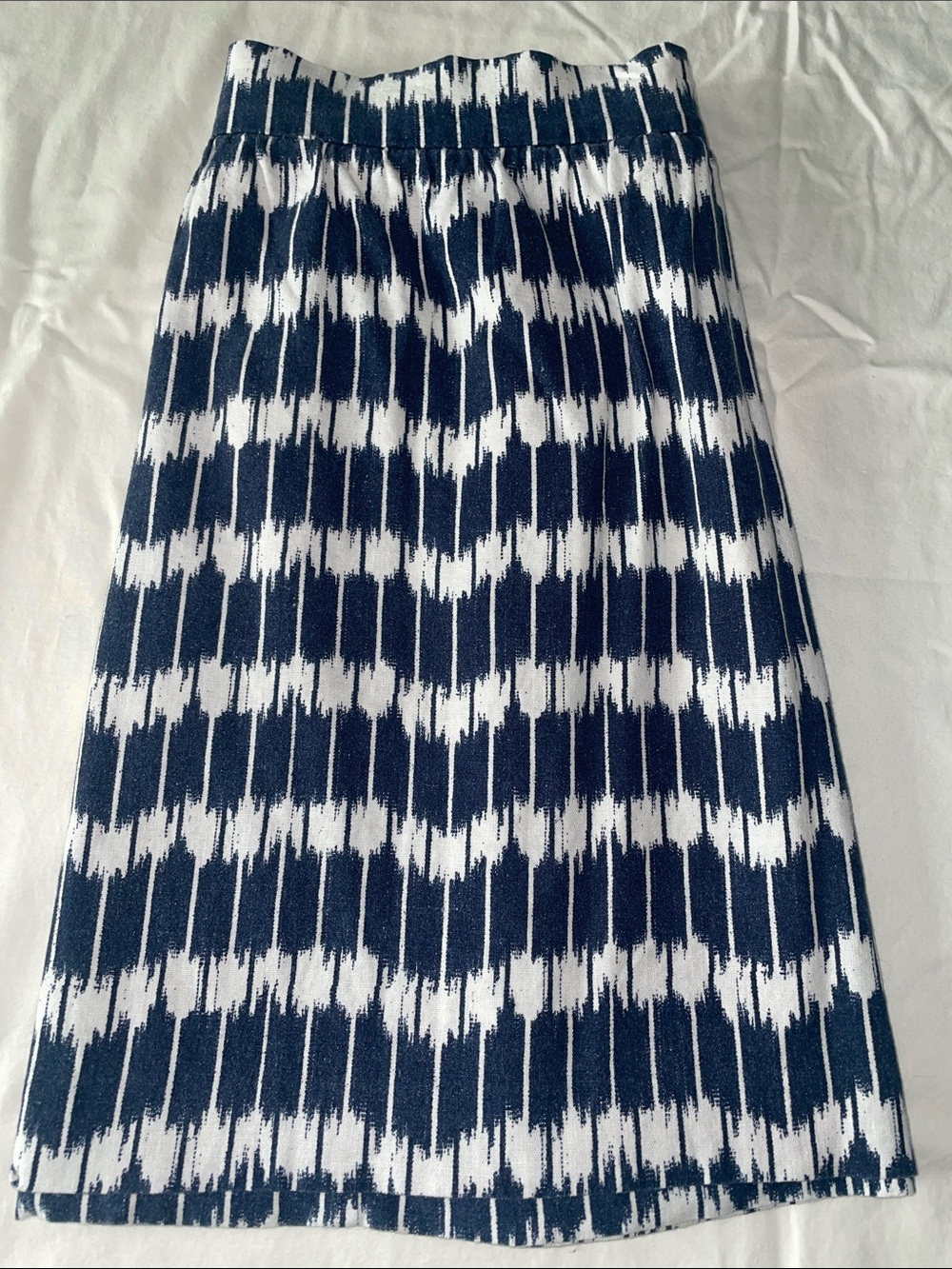 LOFT Linen Blend Navy White Print Pull-On Skirt Pockets Size Large